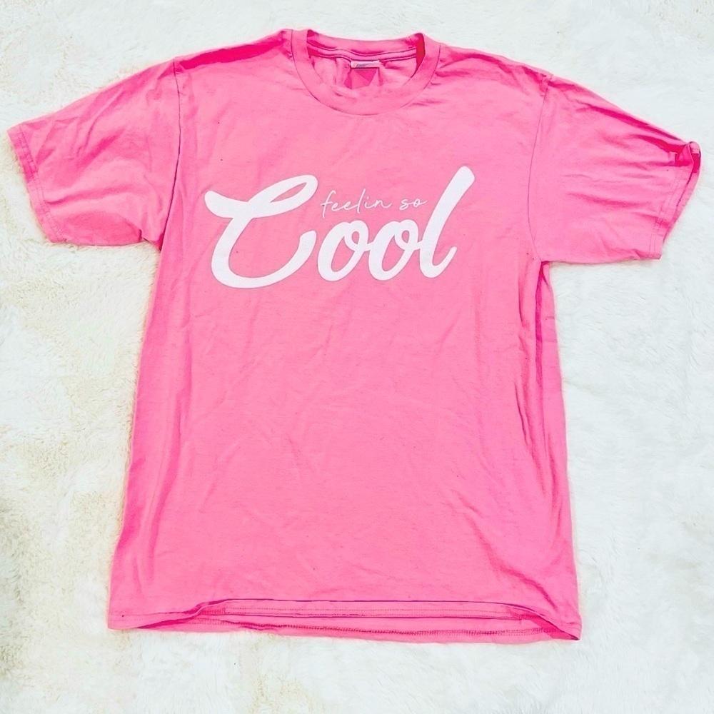 Jonas Brothers Feelin So Cool Pink Short Sleeve Crewneck Graphic T-Shirt Size M
